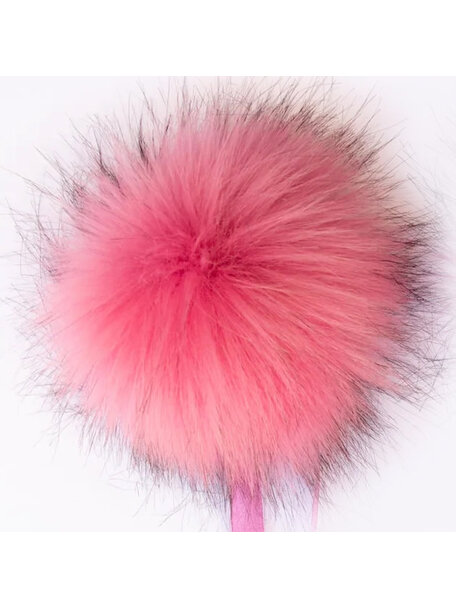 Pompoms - Sealed with a Kiss