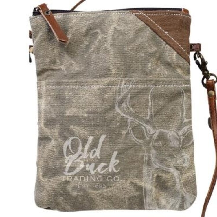 Clea Ray Old Buck Trading Passport Bag