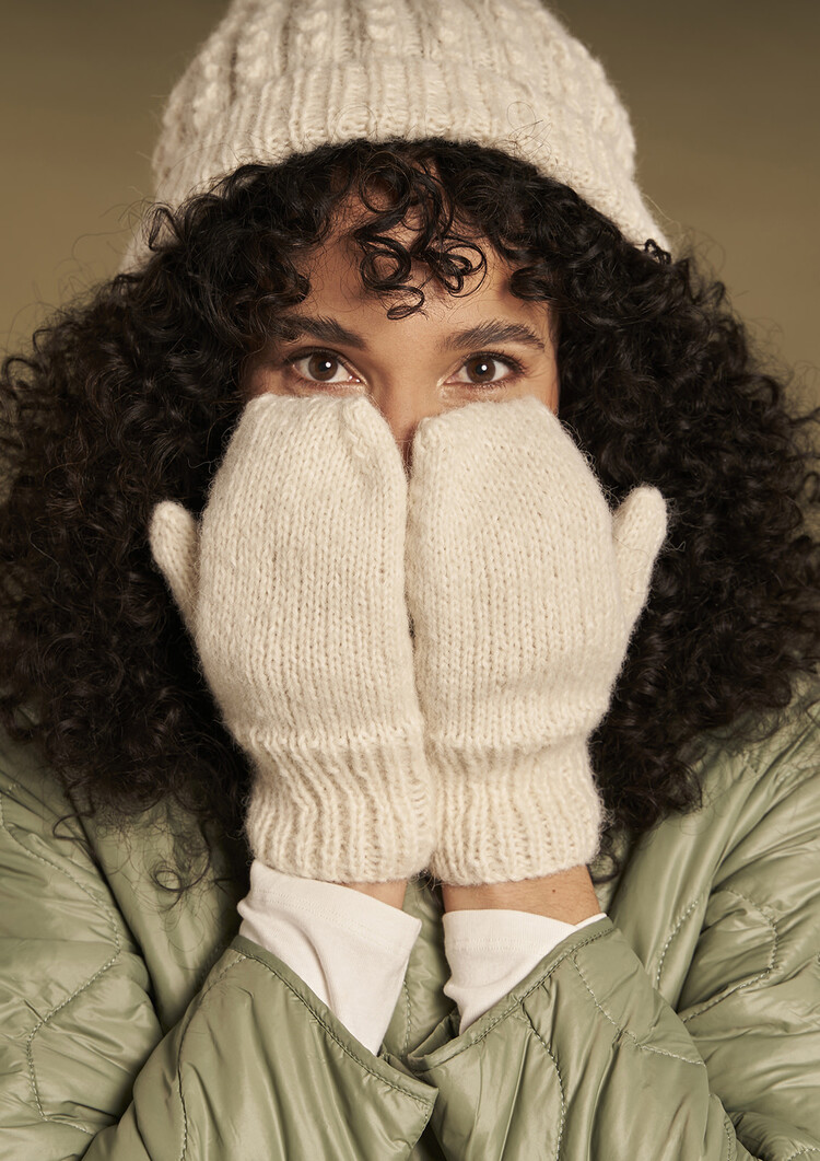 Rowan 4 Projects: Alpaca Classic