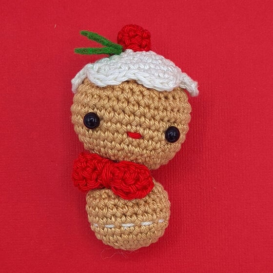 Hardicraft Mini Elf DIY Crochet Kit - Sealed with a Kiss