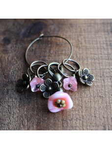 NNK Press April Showers Stitch Markers/Pink Flower