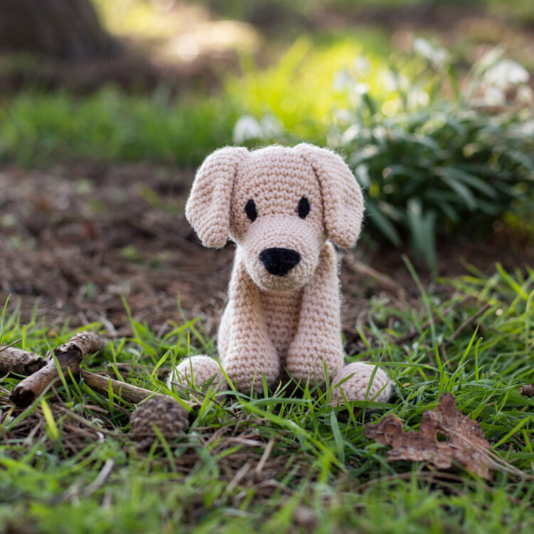 TOFT Eleanor the Labrador