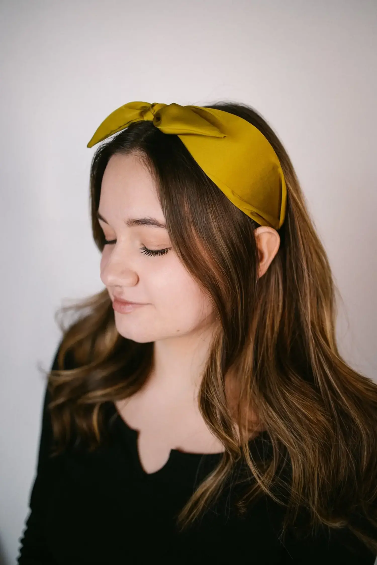 Gray Bird Label Satin Scarf Bow Knot Headband (Mustard  display picture 1