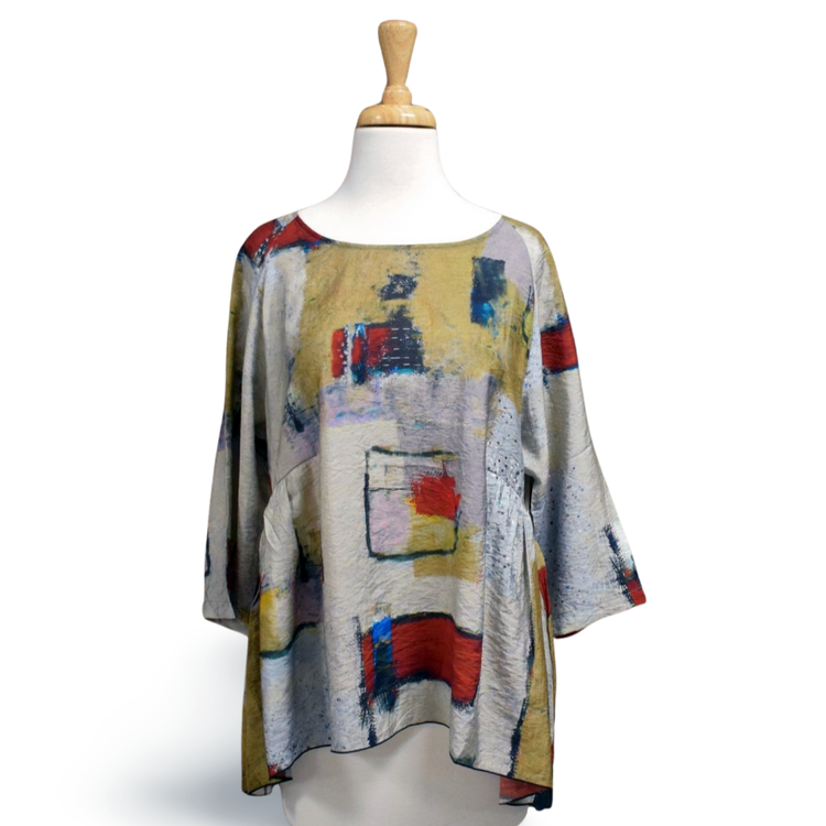 3 Potato Clothing Red Abstract Top