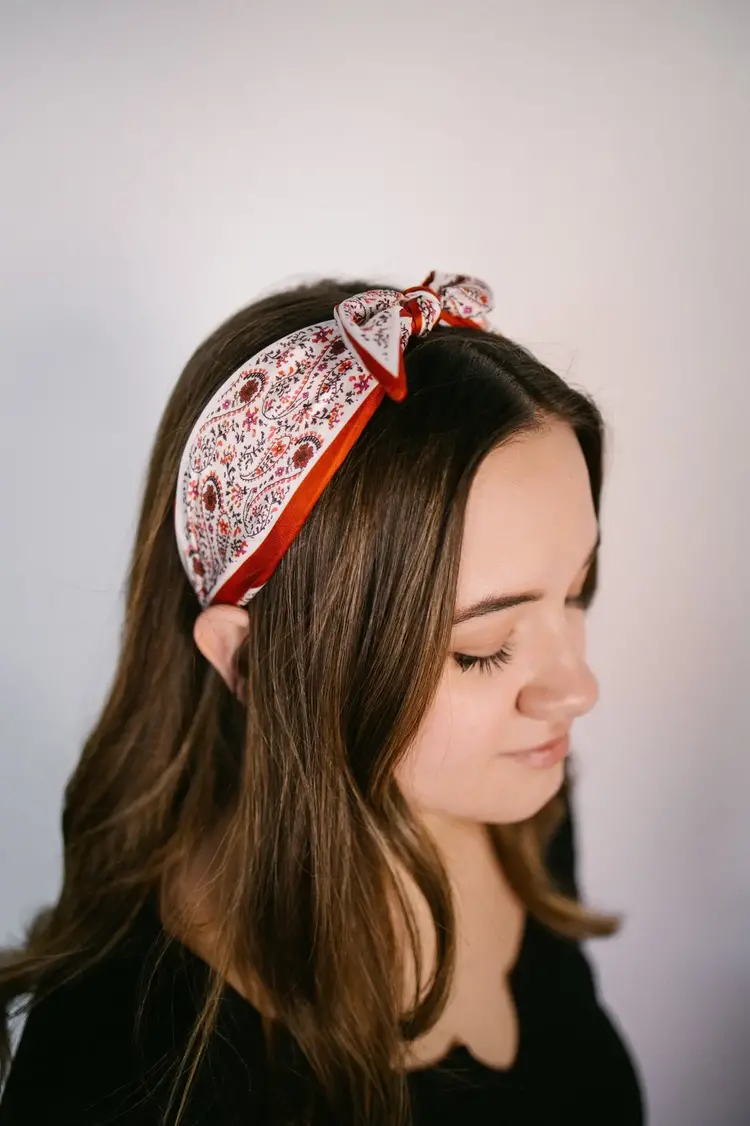 Gray Bird Label Paisley Headband (Red/Orange)