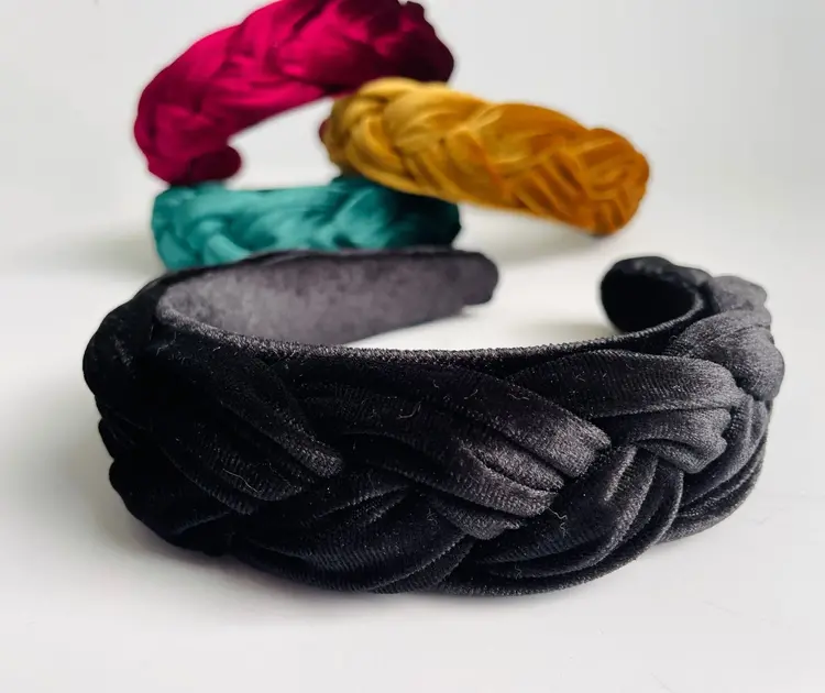 Gray Bird Label Velvet Braided Headband (Black)