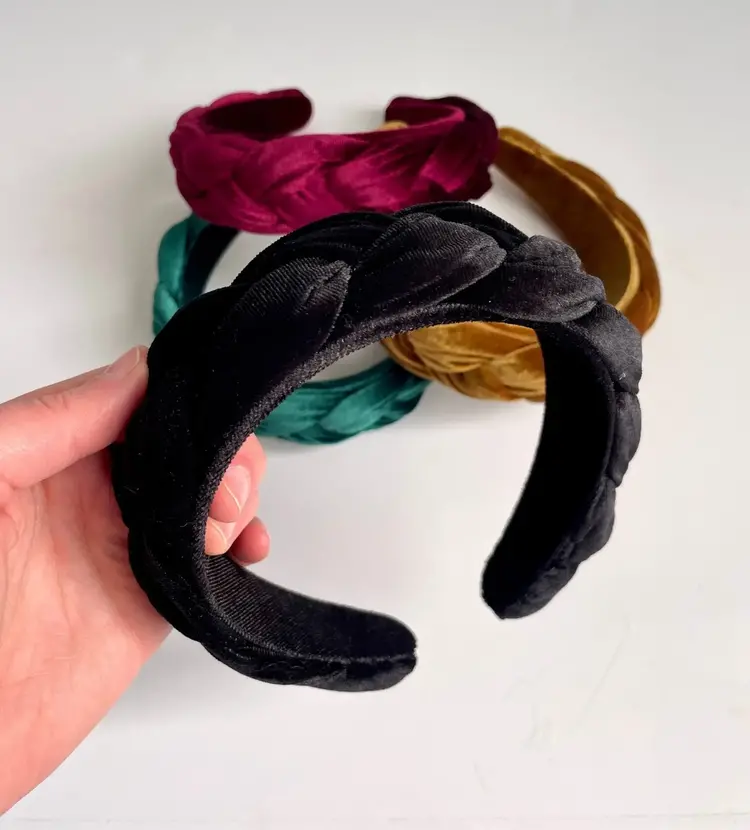 Gray Bird Label Velvet Braided Headband (Black)