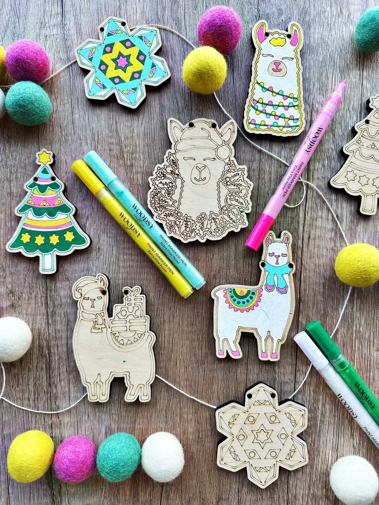 Woodsy Craft Co. Fa-La-Llama DIY Craft Kit