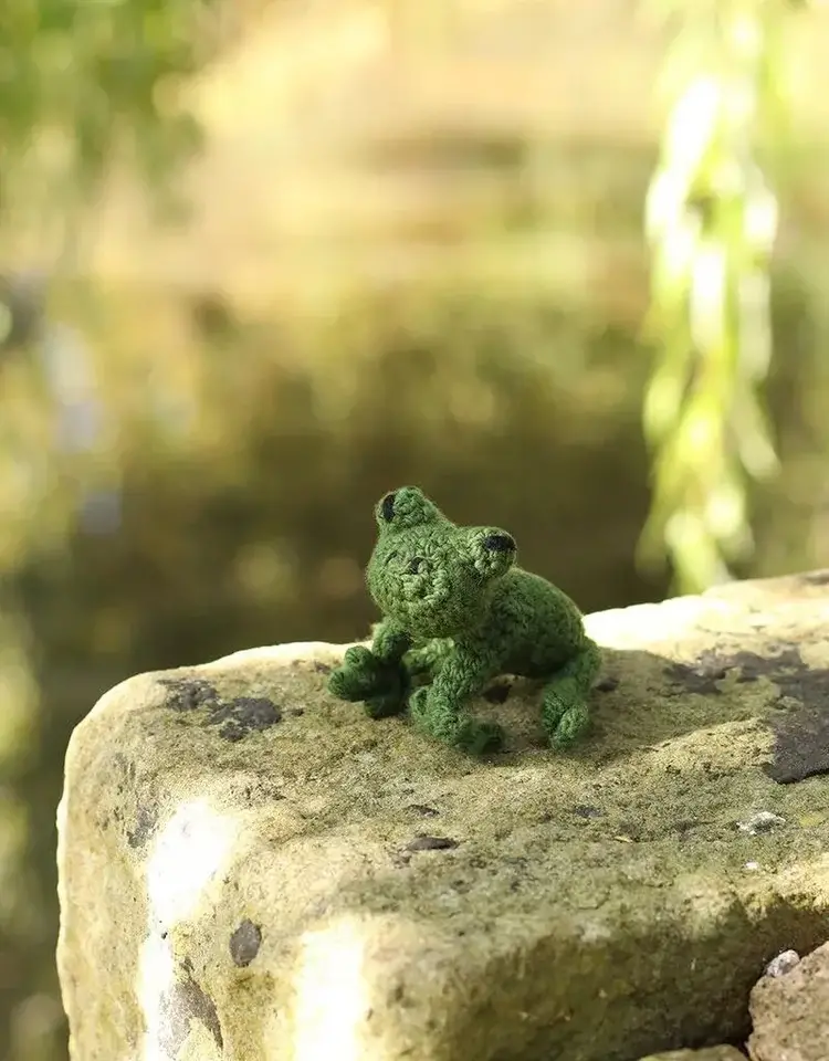 TOFT Mini Robert the Frog