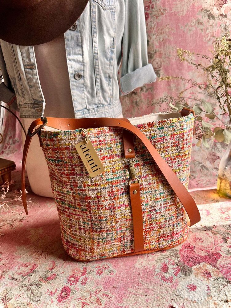 Atenti Daphne Bella Bucket