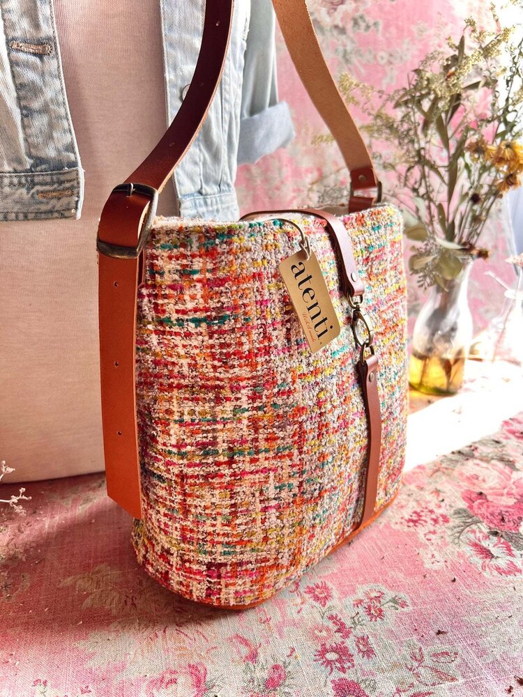 Atenti Daphne Bella Bucket