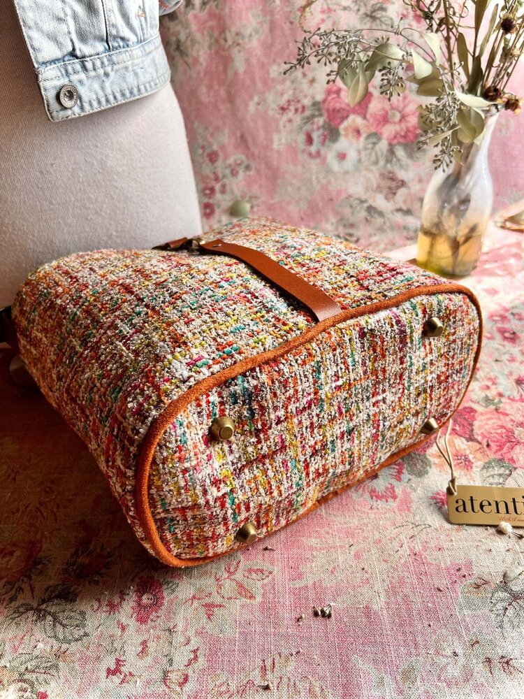 Atenti Daphne Bella Bucket