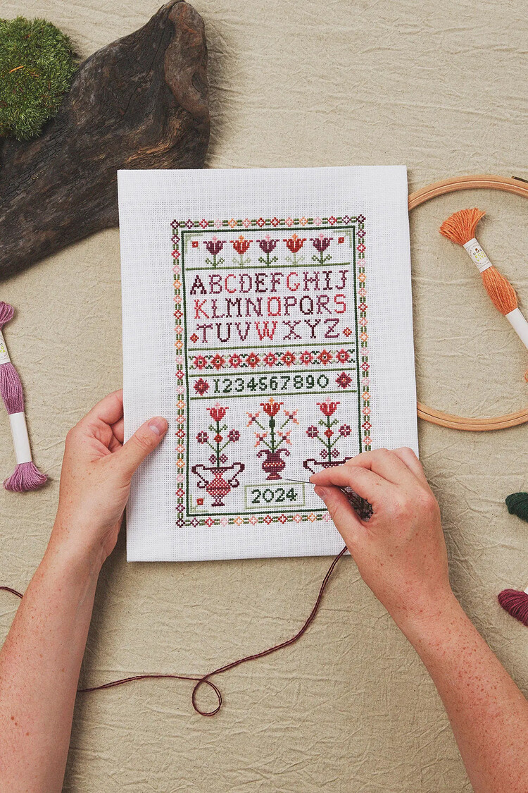 DMC The Botanist's Cabinet