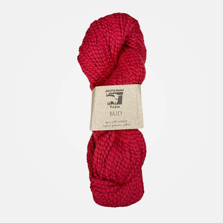 Juniper Moon Bud | 112 (Poinsettia)