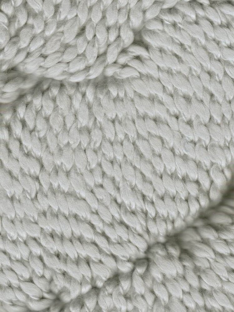 Juniper Moon Bud | 116 (Moonflower)