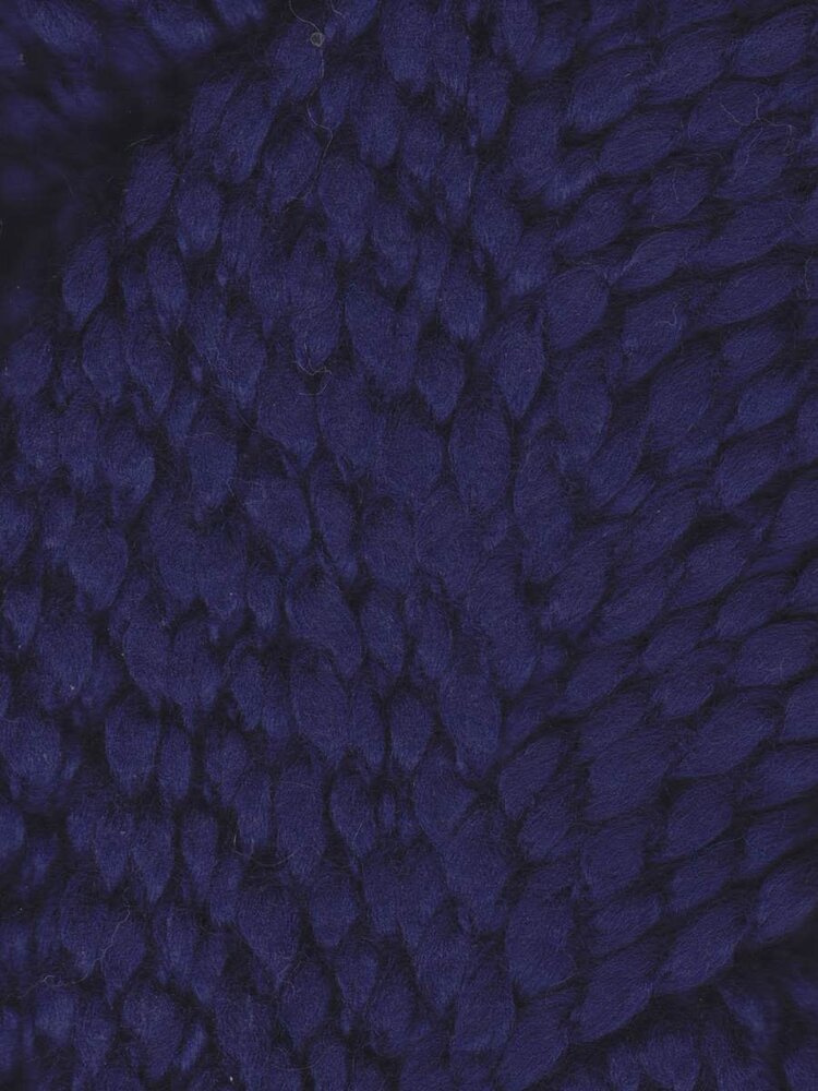 Juniper Moon Bud | 123 (Globe Thistle)