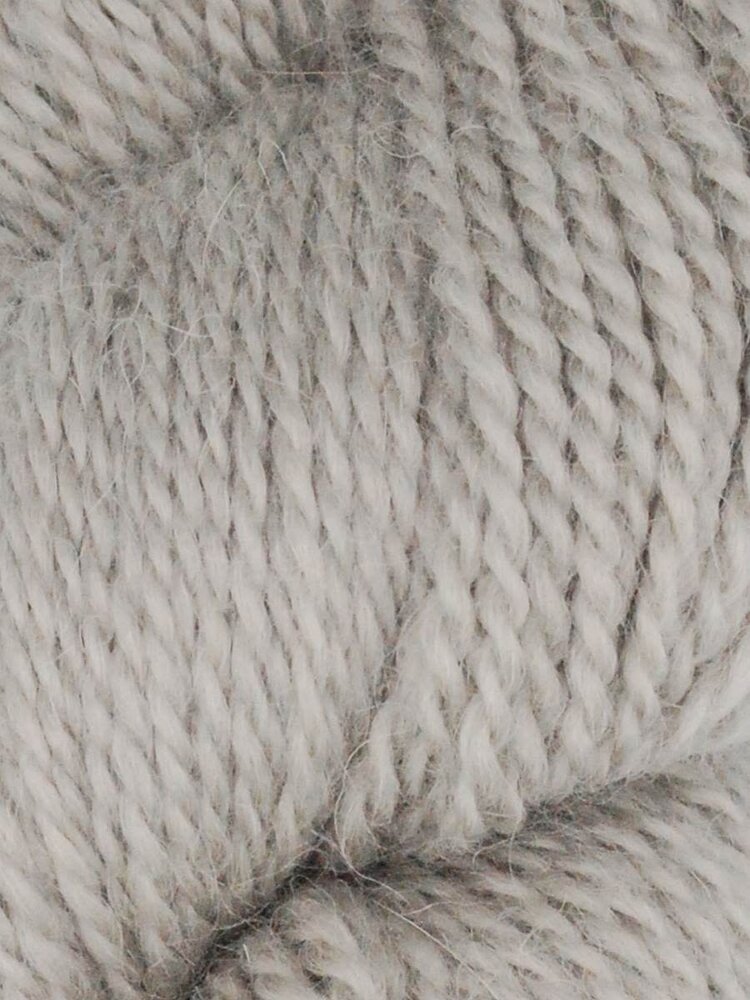 Louisa Harding Caraz | 03 (Pepper)