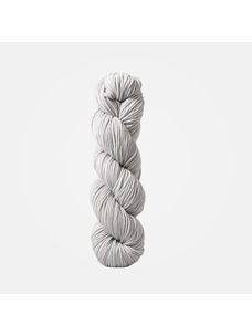 Urth Yarn 16 Worsted | N100
