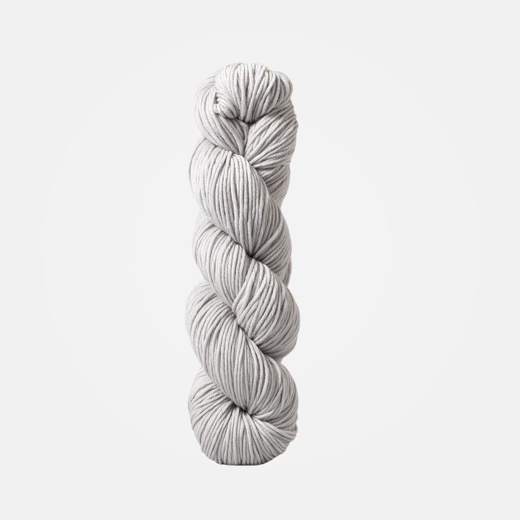 Urth Yarn 16 Worsted | N100