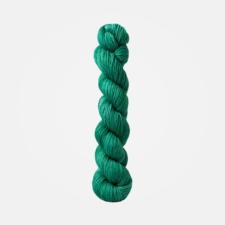 Urth Yarn 16 Fingering | G110