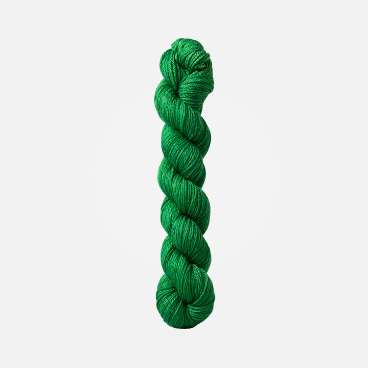 Urth Yarn 16 Fingering | G70