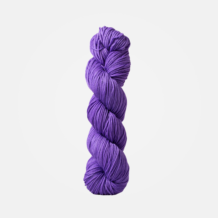 Urth Yarn 16 Worsted | P100