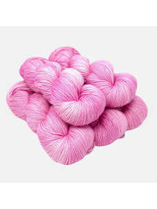 Baah Yarn la Jolla | Pink Nail Polish