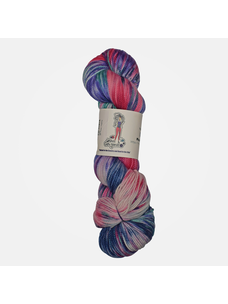 Urban Girl Yarns Virginia | Gryphon