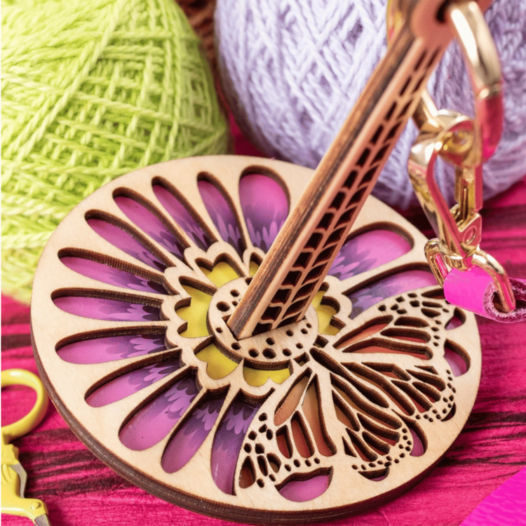 Lemonwood Mini Minder (Monarchana)