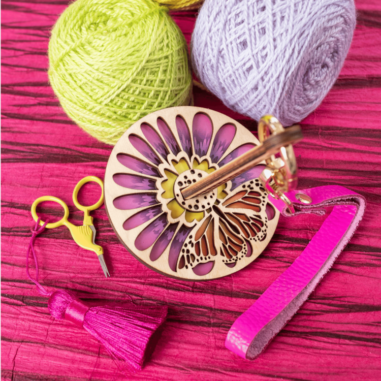 Lemonwood Mini Minder (Monarchana)