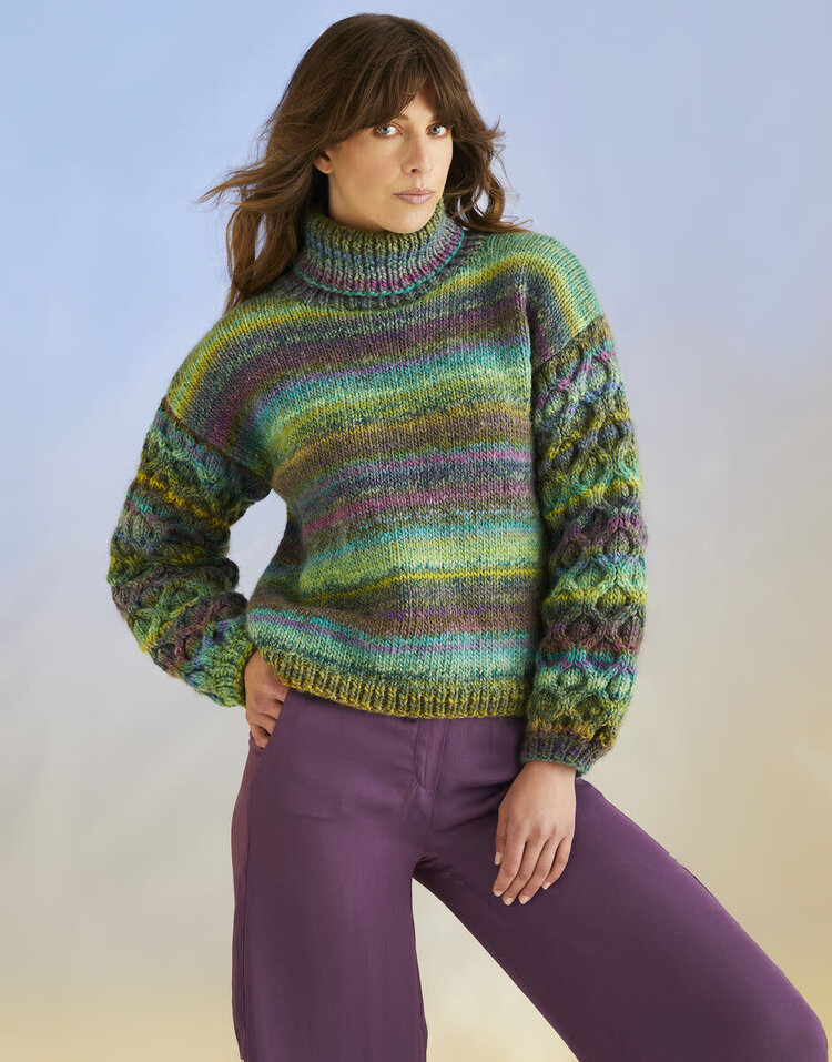 Sirdar Kelp Sleeve Sweater & Scarf