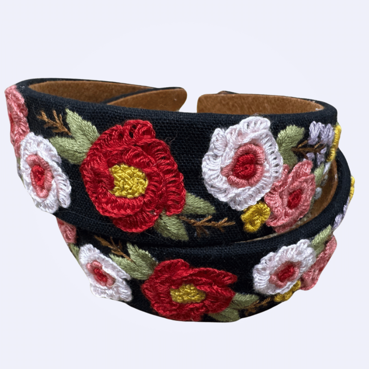 Quince Fables 3D Floral Embroidered Headband (Black)