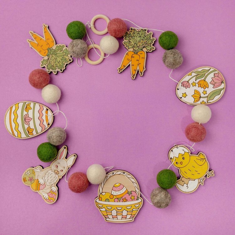 Woodsy Craft Co. Easter DIY Craft Kit