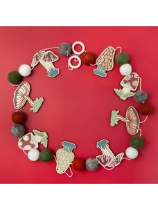 Woodsy Craft Co. Mushroom DIY Craft Kit