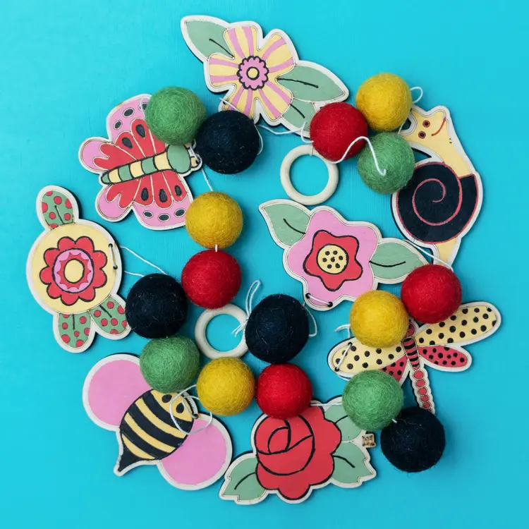 Woodsy Craft Co. Mary's Garden DIY Craft Kit