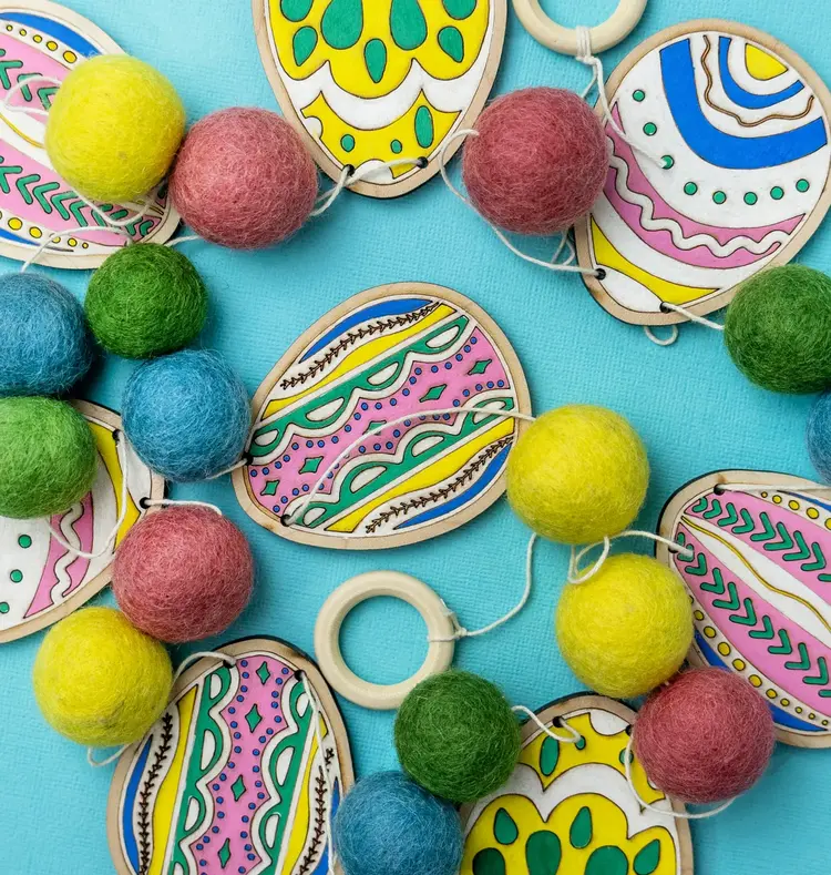 Woodsy Craft Co. Easter Egg DIY Craft Kit