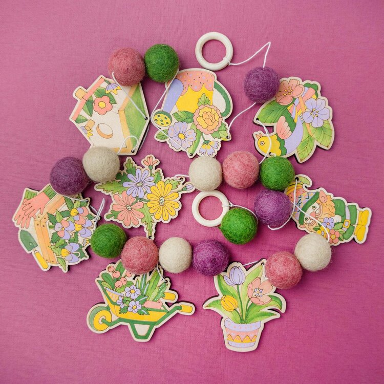 Woodsy Craft Co. Garden DIY Craft Kit