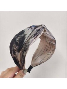 Retro Oil Painting Headband (Black)