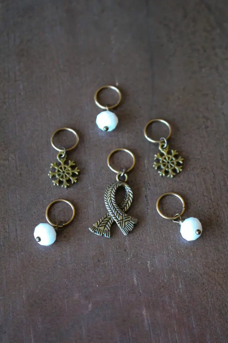 NNK Press Winter Scarf Stitch Marker Set