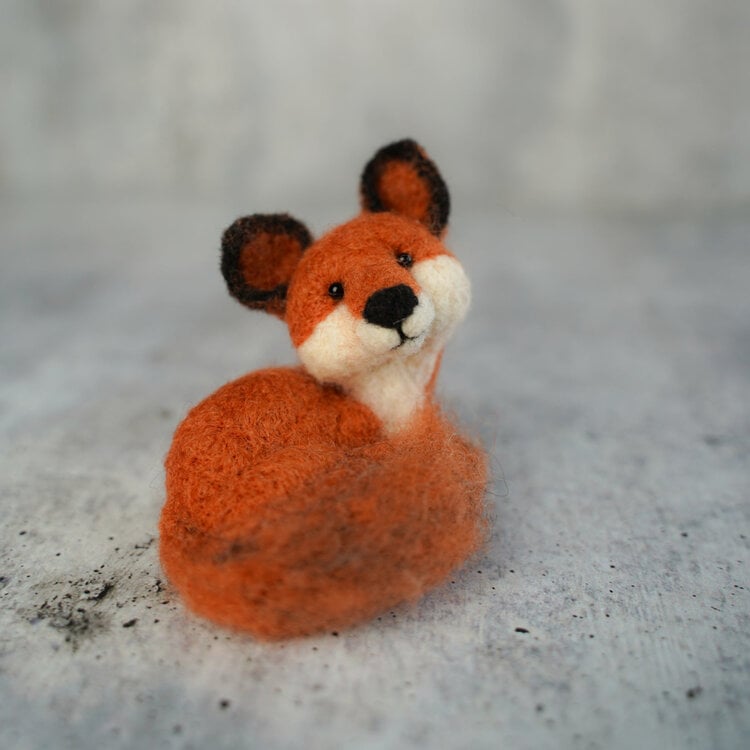 Bear Creek Felting Fox Felting Kit