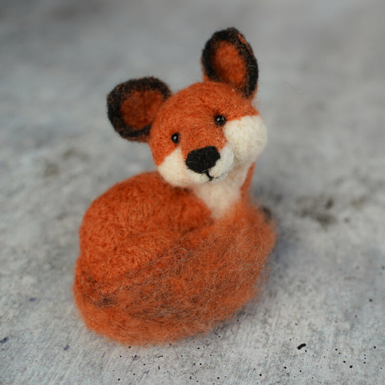 Bear Creek Felting Fox Felting Kit