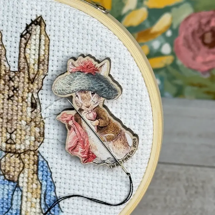 The Crafty Kit Company Beatrix Potter - Benjamin Bunny Needle Minder