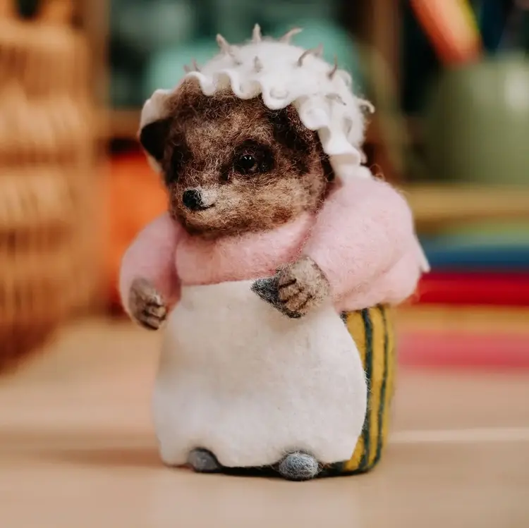 The Crafty Kit Company Beatrix Potter - Mrs. Tiggy-Winkle Ironing Needle Felting Kit