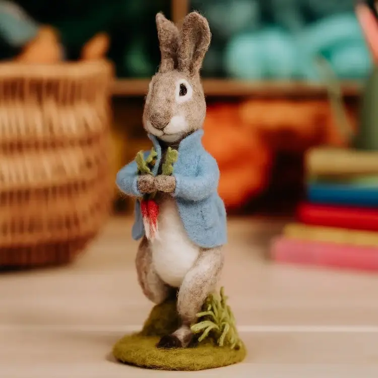 The Crafty Kit Company Beatrix Potter - Peter Rabbit and the Stolen Radishes Neede Felting Kit
