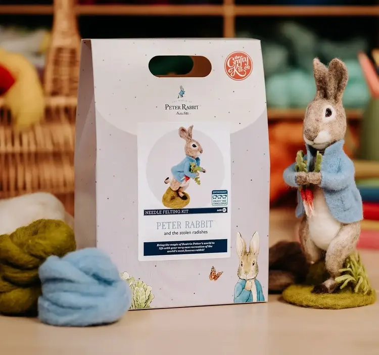 The Crafty Kit Company Beatrix Potter - Peter Rabbit and the Stolen Radishes Neede Felting Kit