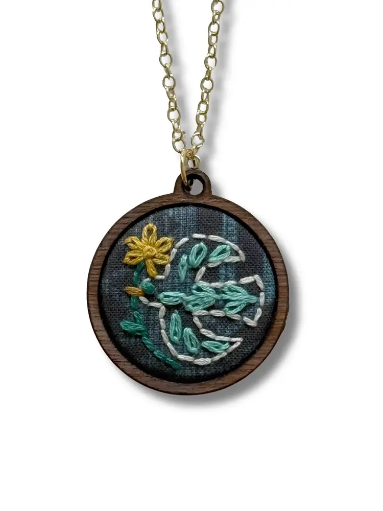 Rikrack Bird Embroidery Necklace Kit