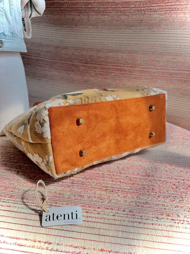 Atenti Apricot Gigi
