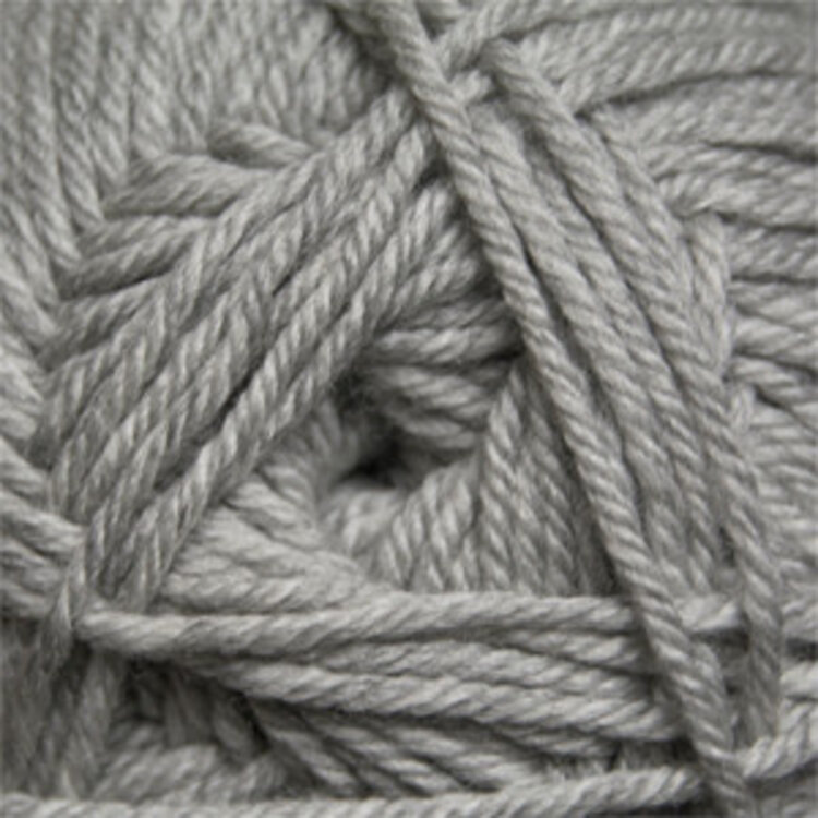 Cascade Yarns 220 Superwash Merino | 26 (Silver Heather)