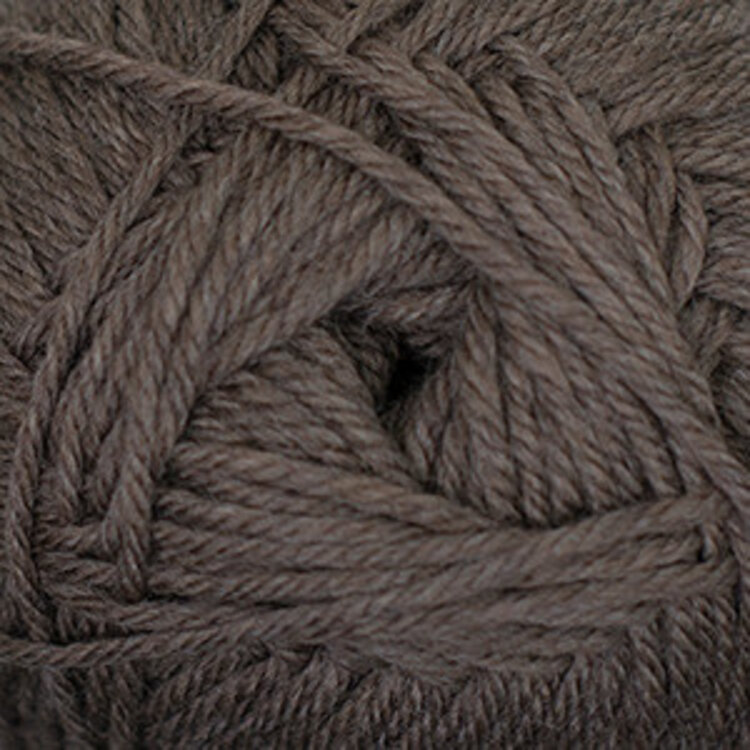 Cascade Yarns 220 Superwash Merino | 39 (Walnut Heather)