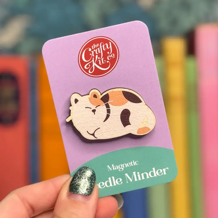 The Crafty Kit Company Cat Needle Minder (Calico)